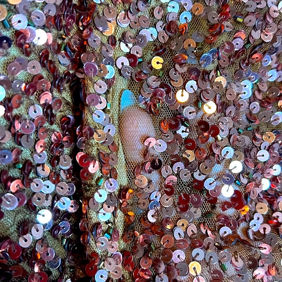 NWT Mac Duggal - 5928 - V-Neck Long Sleeve Sequin Fringe Dress - Picture 9 of 9